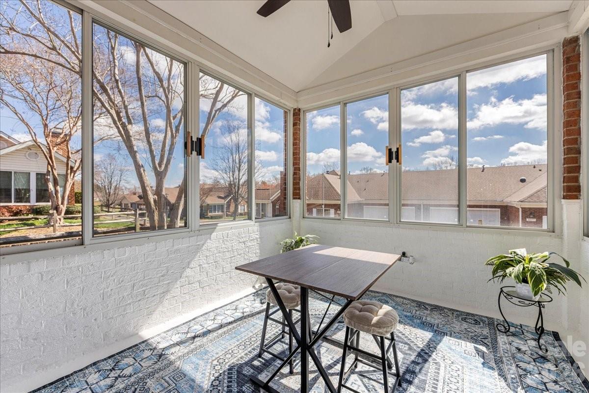 Windsor Oaks - Residential