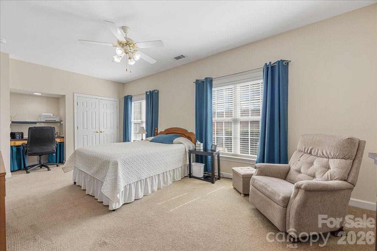 Windsor Oaks - Residential