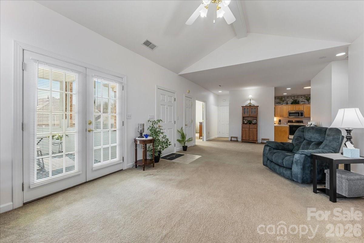 Windsor Oaks - Residential