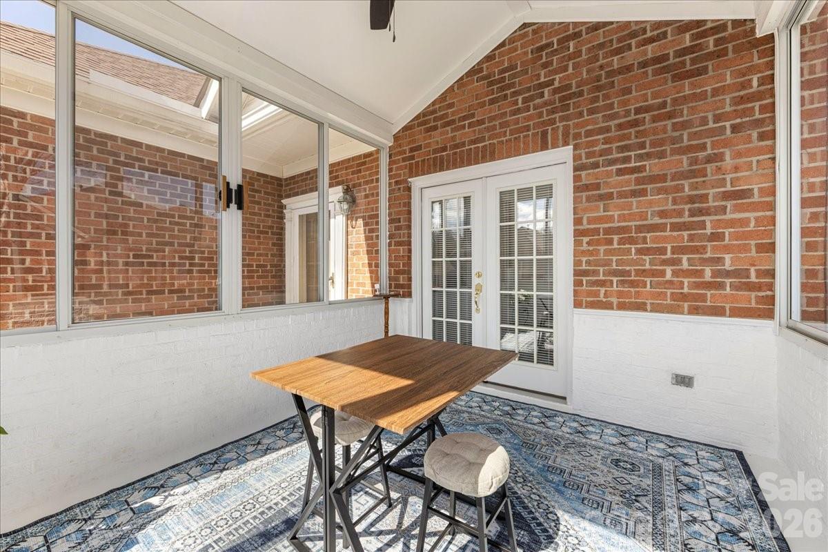 Windsor Oaks - Residential