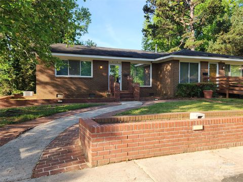 4718 Americana Avenue Charlotte NC 28215