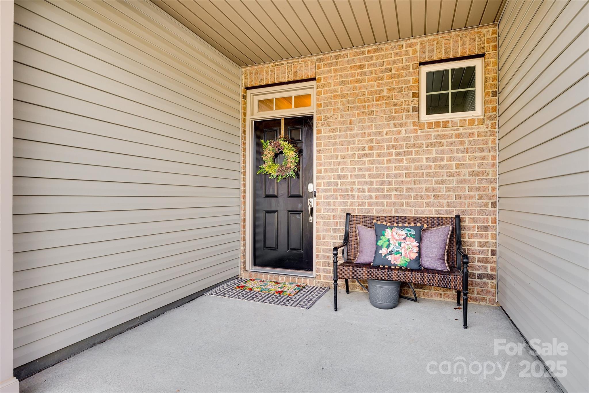 5212 Spanish Ivy Lane