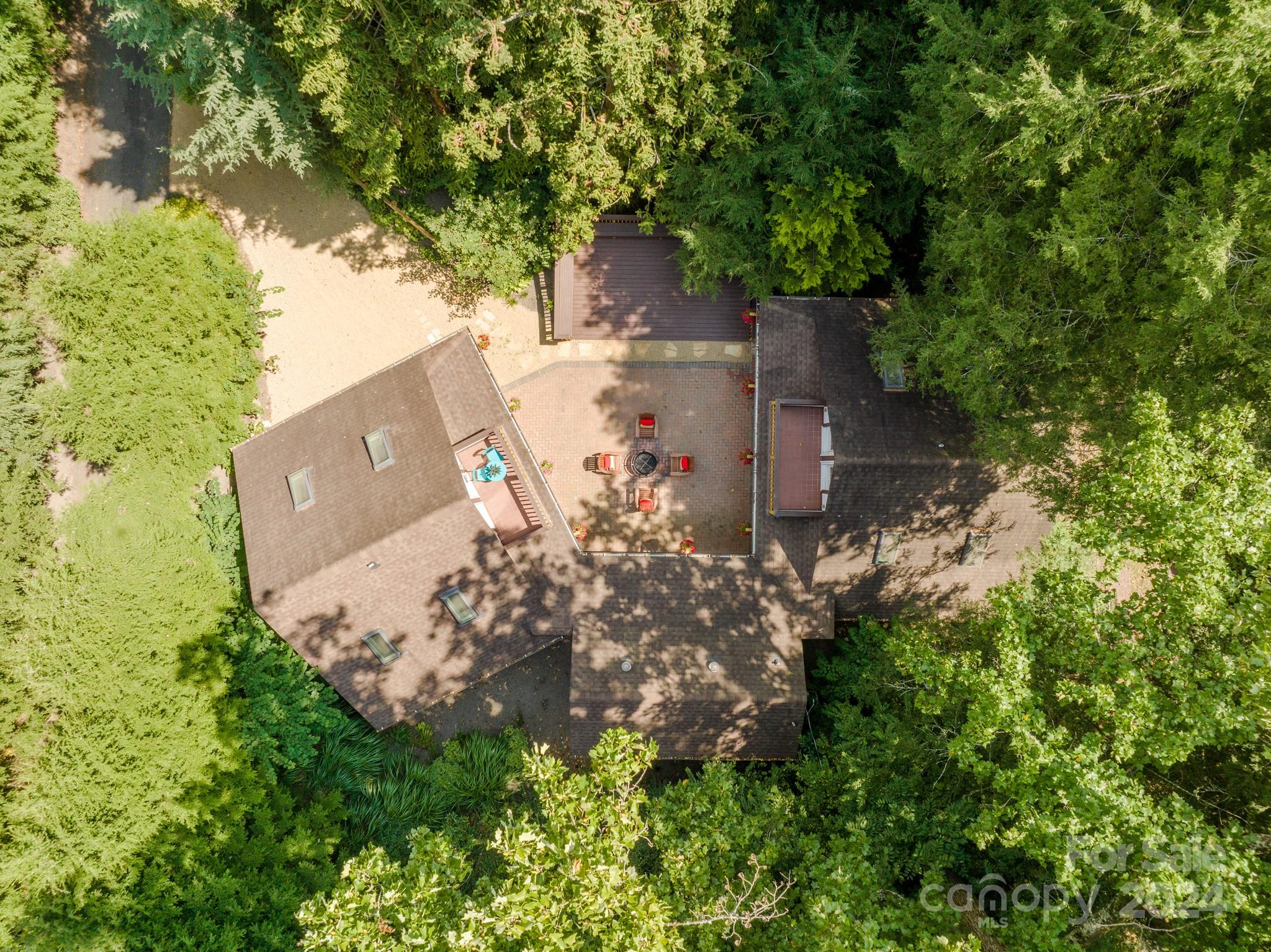 108 Lakewood Drive
