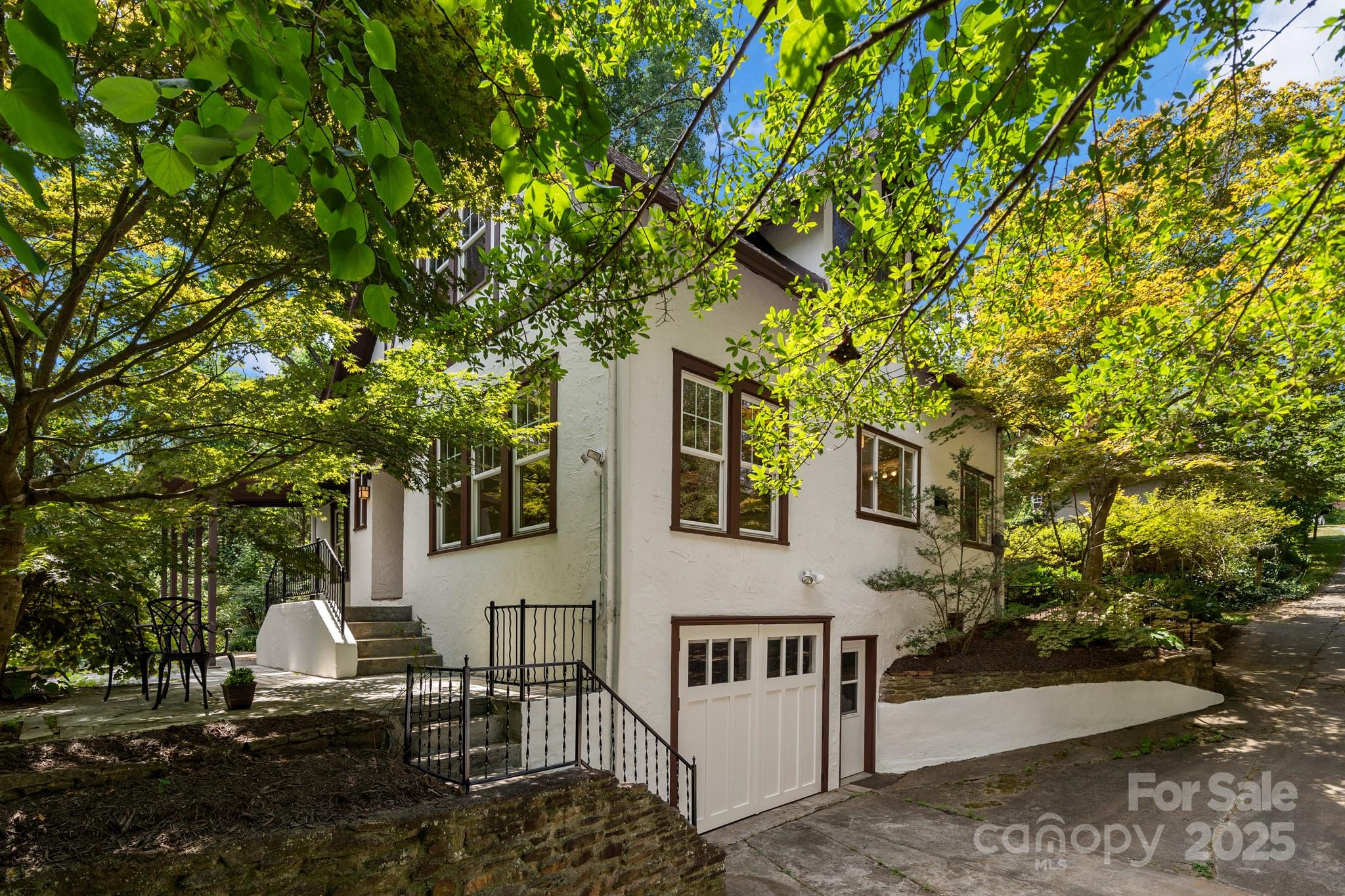 Kenilworth - Residential Income