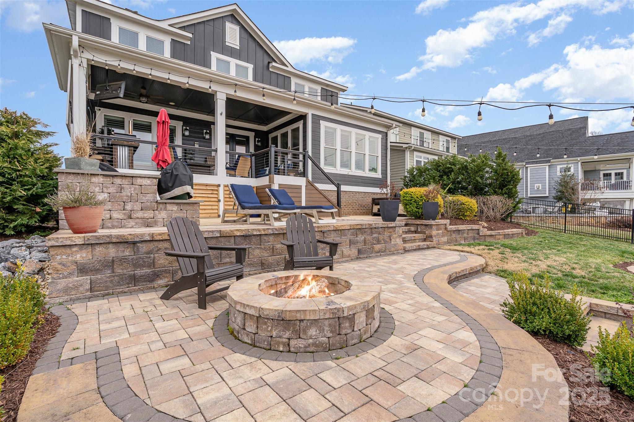 Sisters Cove - Residential