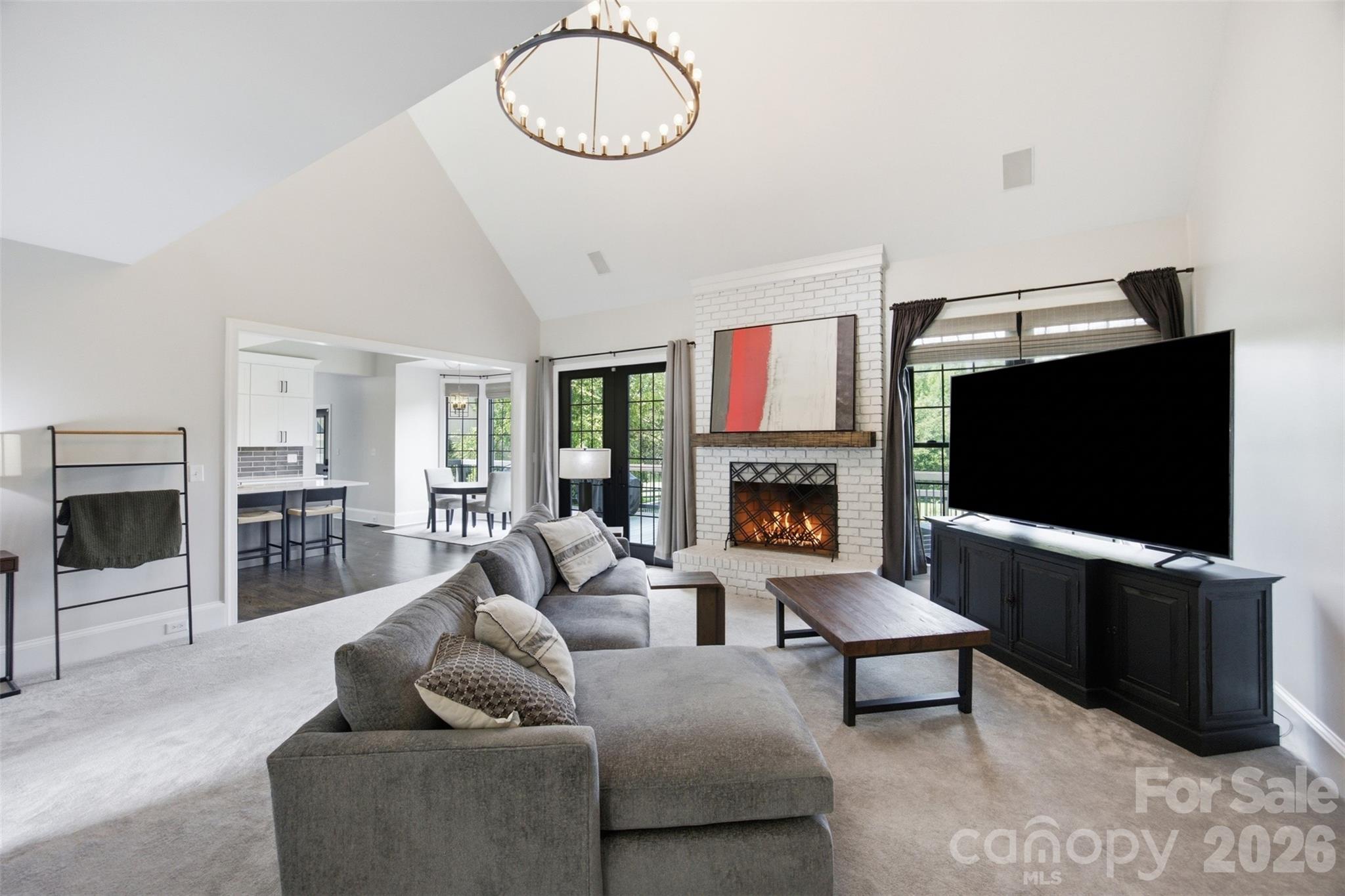 1002 Heather Glen Drive