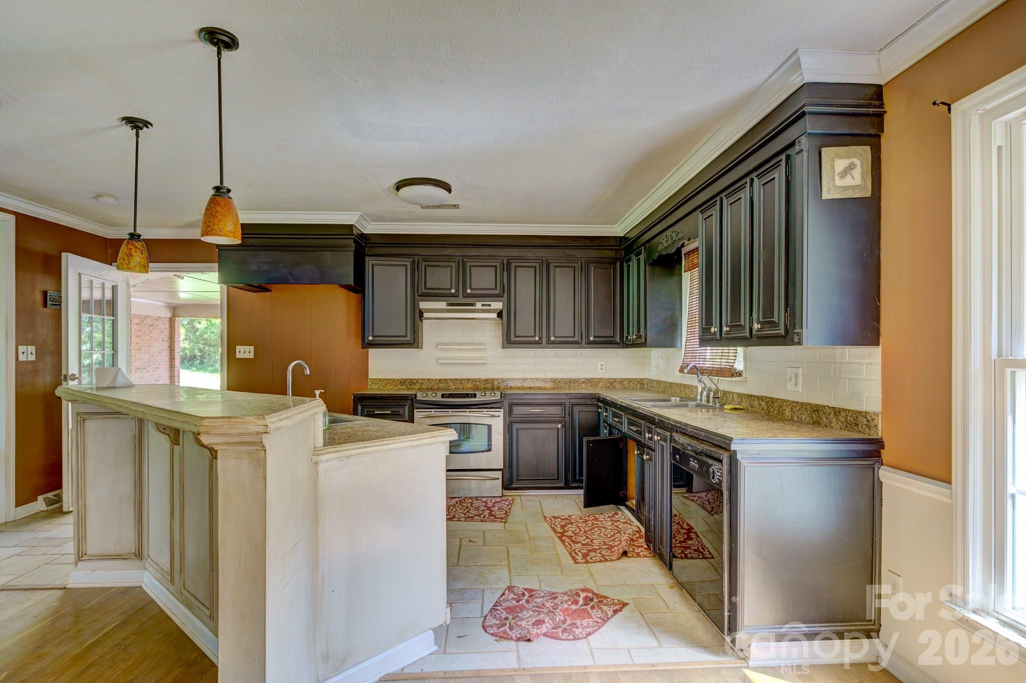 205 Forest Dellinger Road