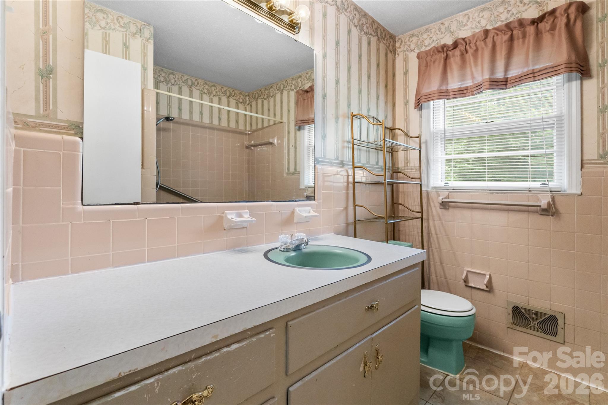 Oak Dale Acres - Residential