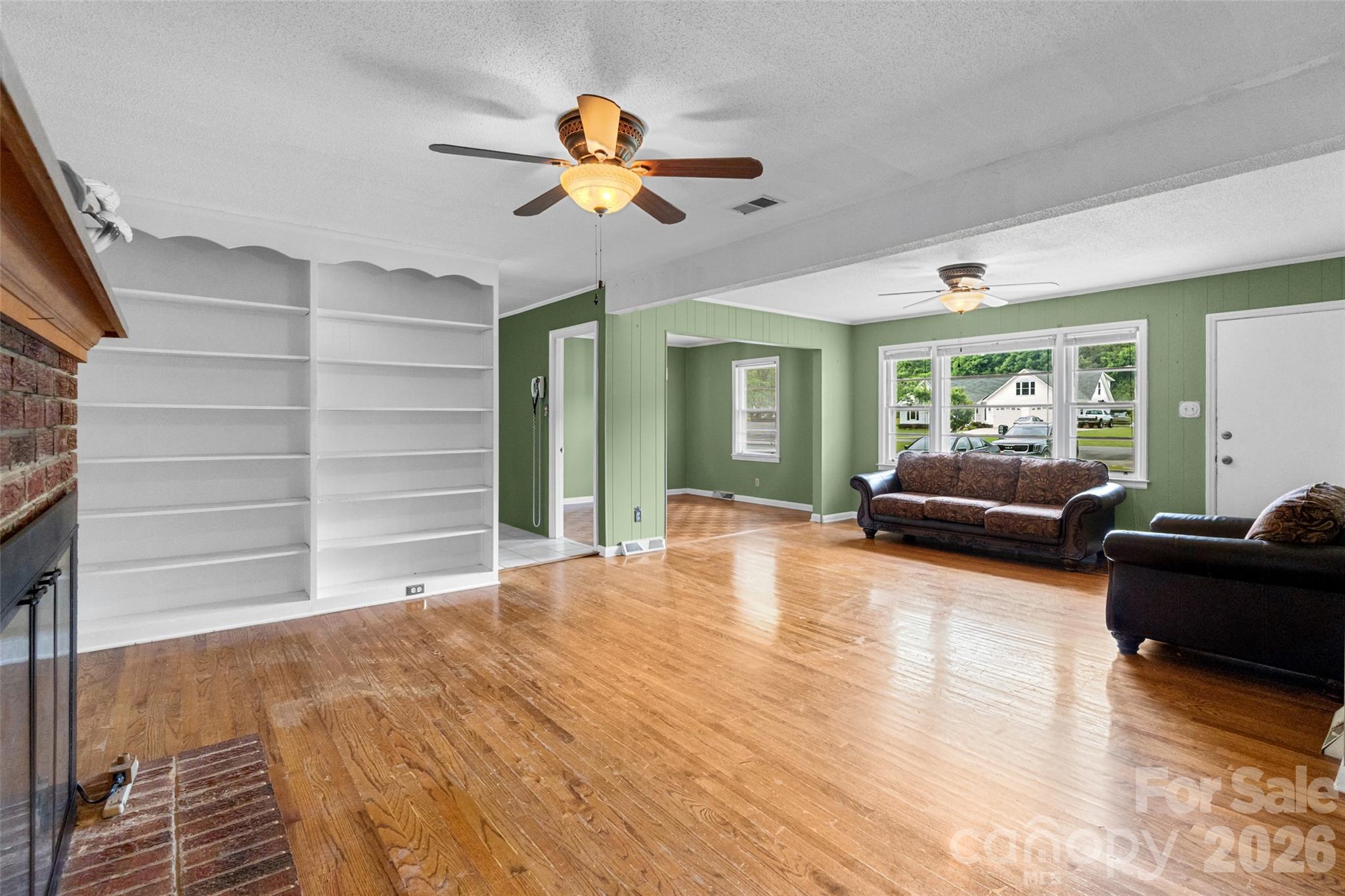Oak Dale Acres - Residential