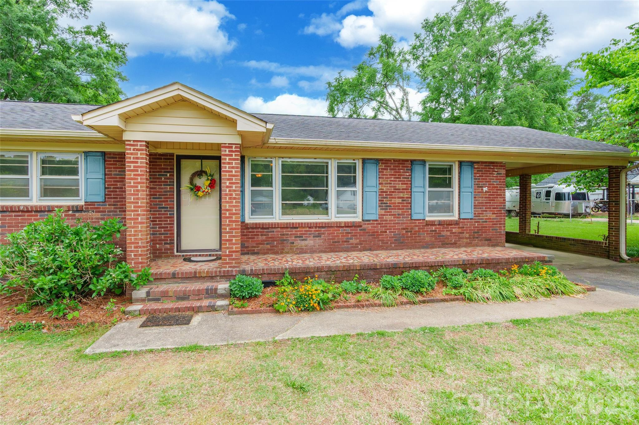 Oak Dale Acres - Residential