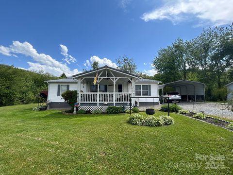 121 J F Morris Drive Waynesville NC 28786