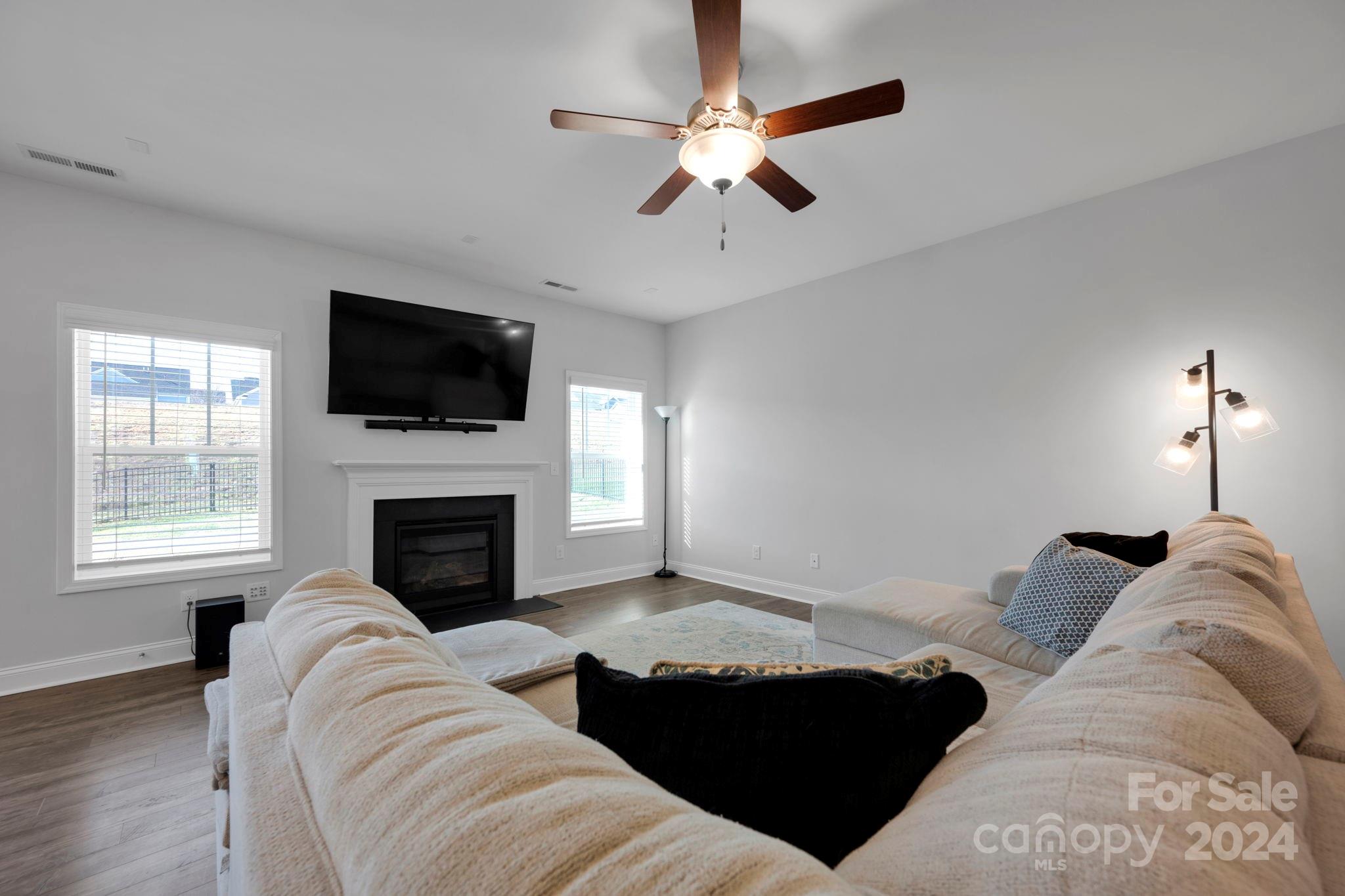 Kellswater Bridge - Residential