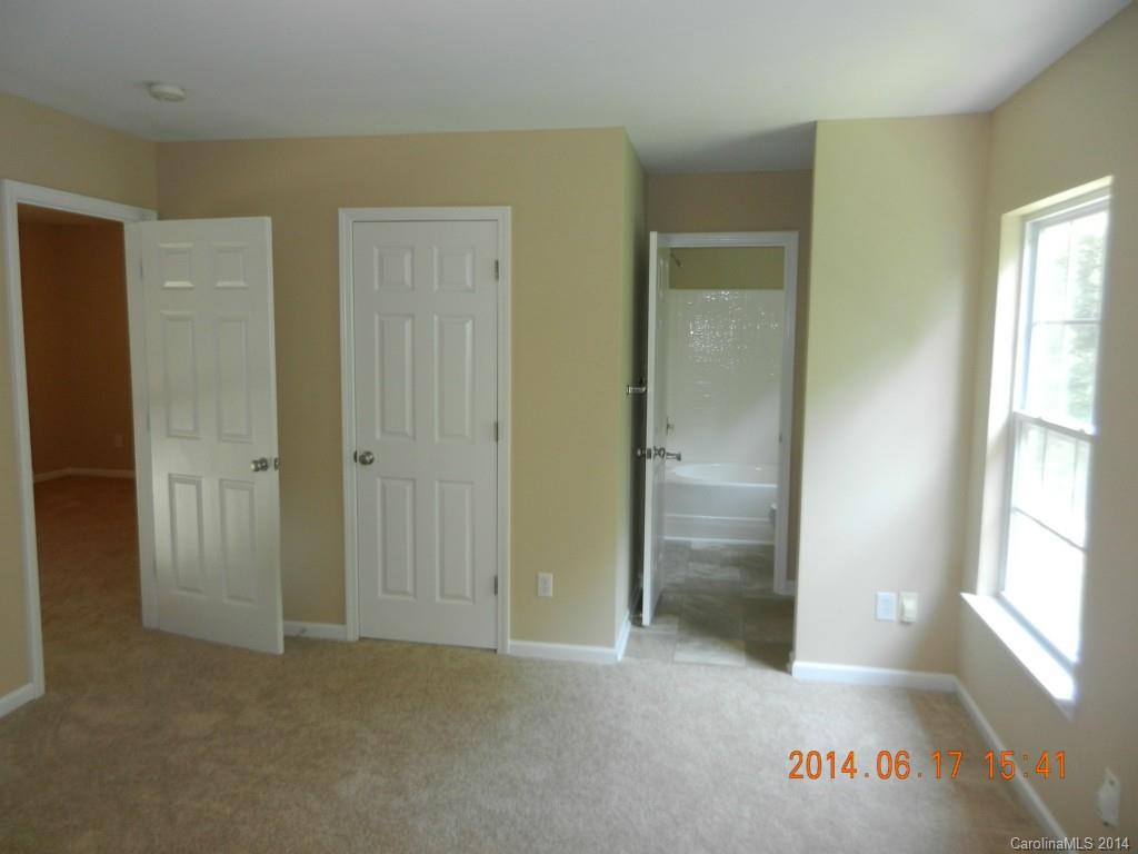 Carolina Crossing - Residential