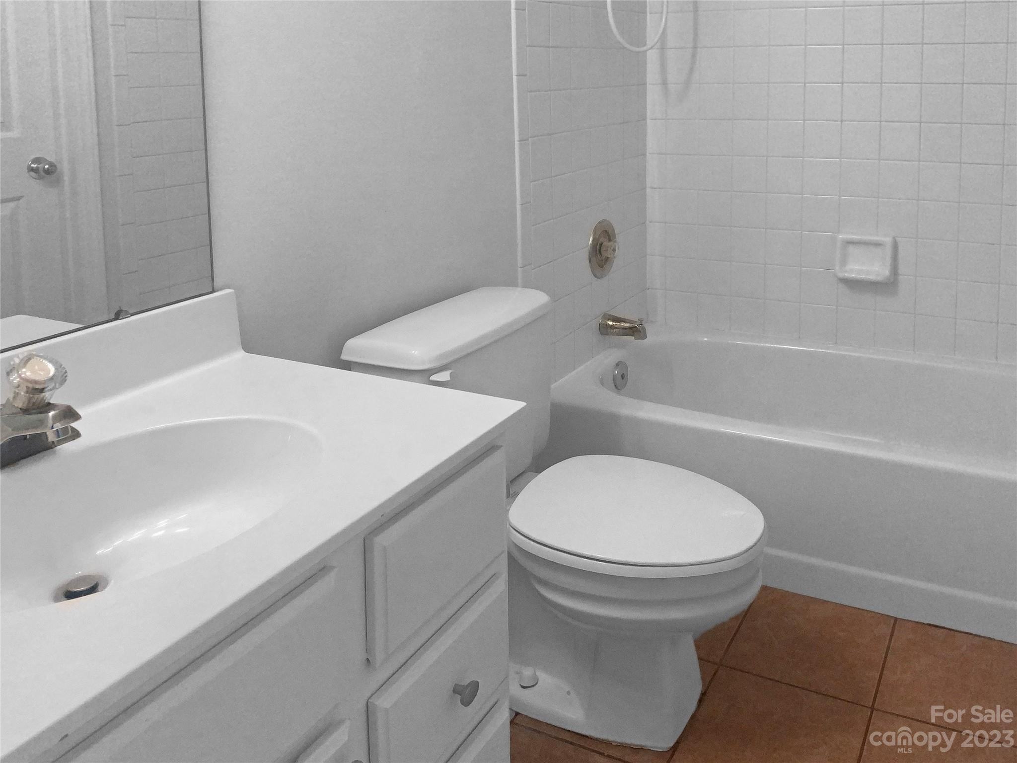 Hubbard Woods - Residential