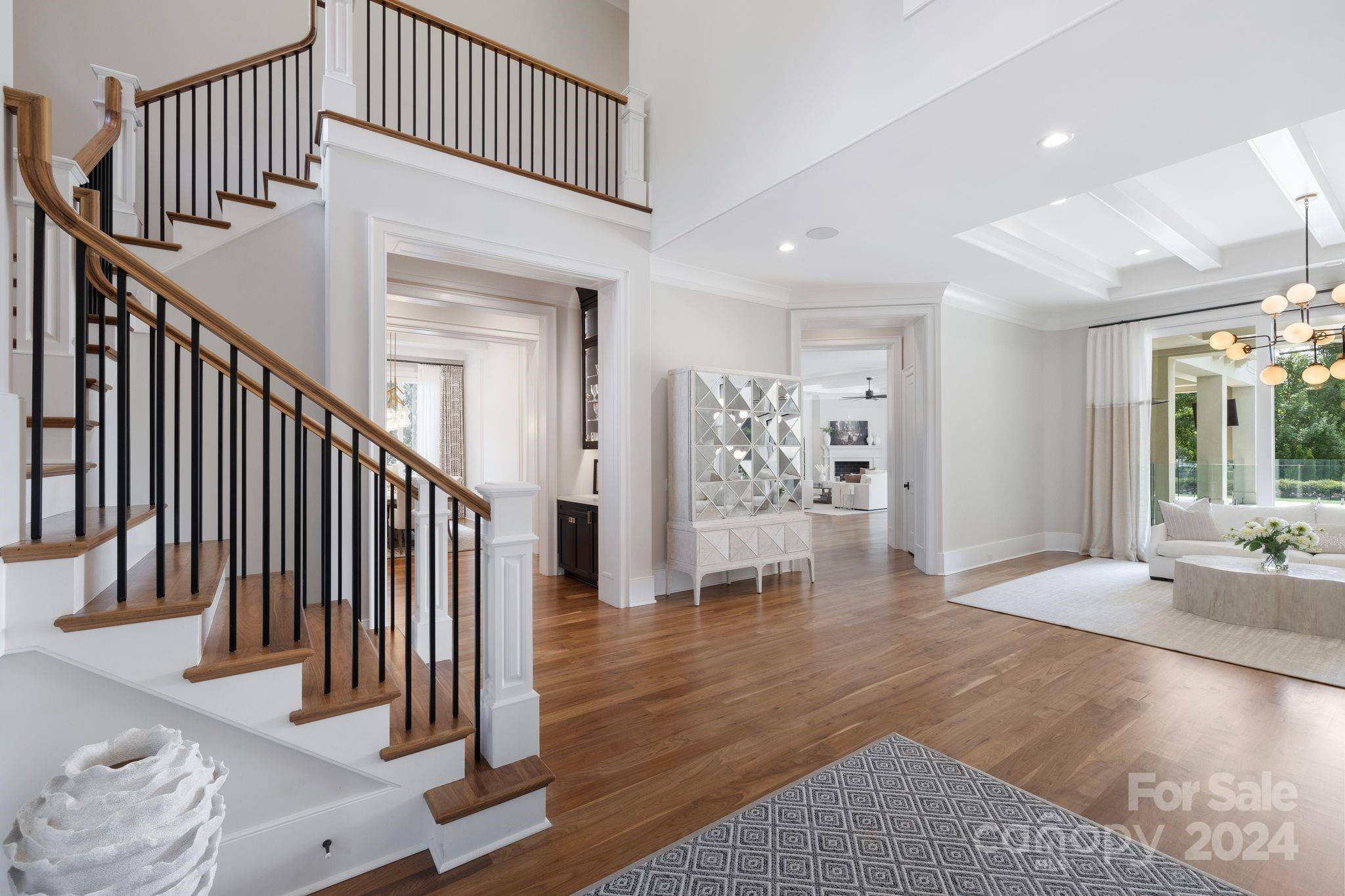 The Peninsula - Residential