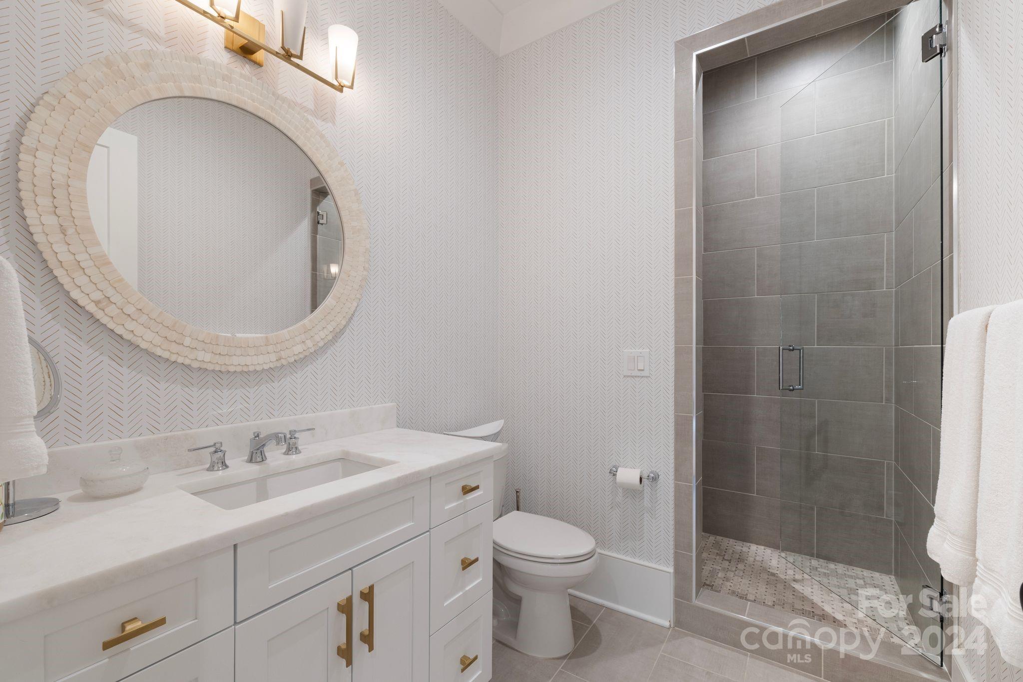 The Peninsula - Residential