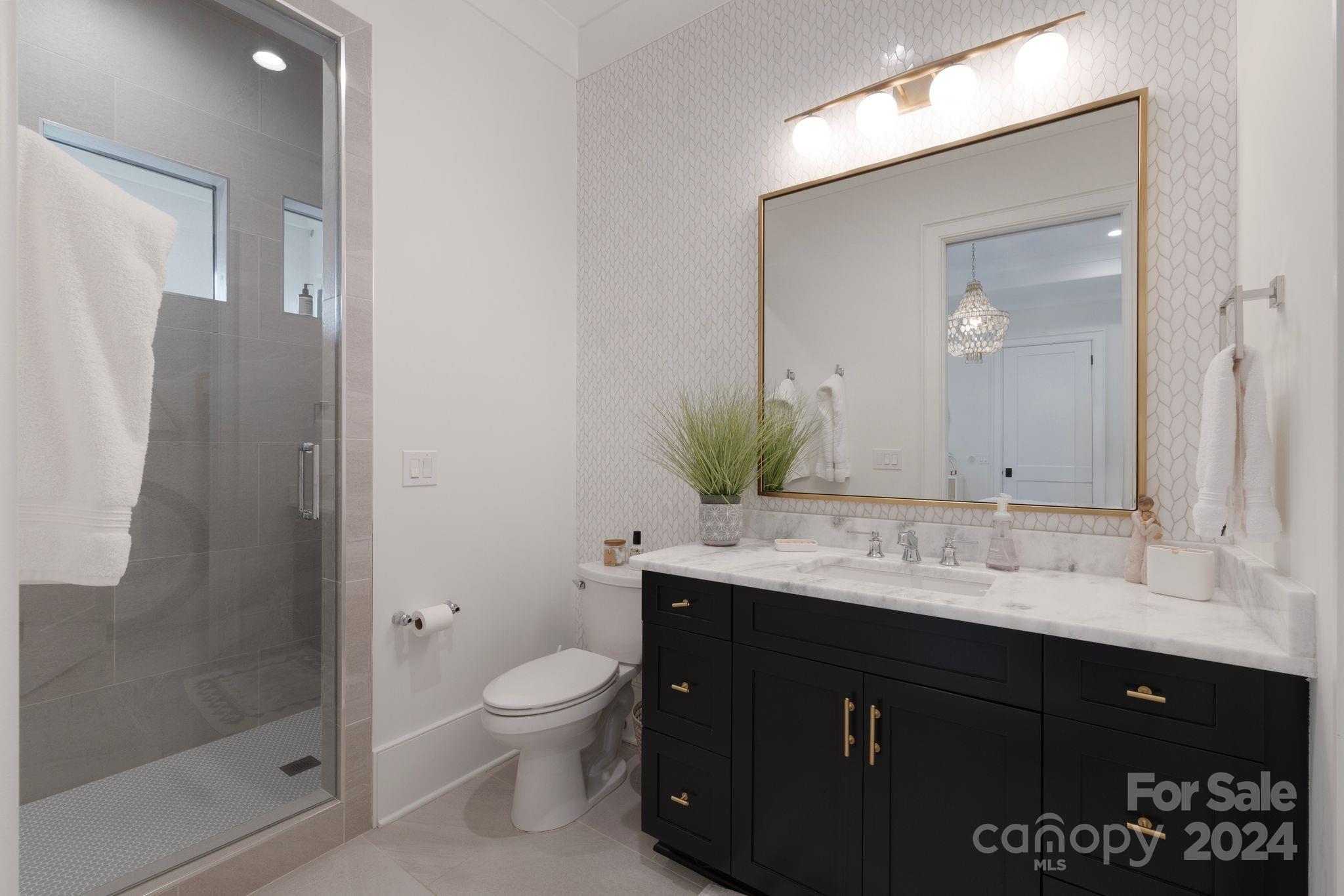 The Peninsula - Residential