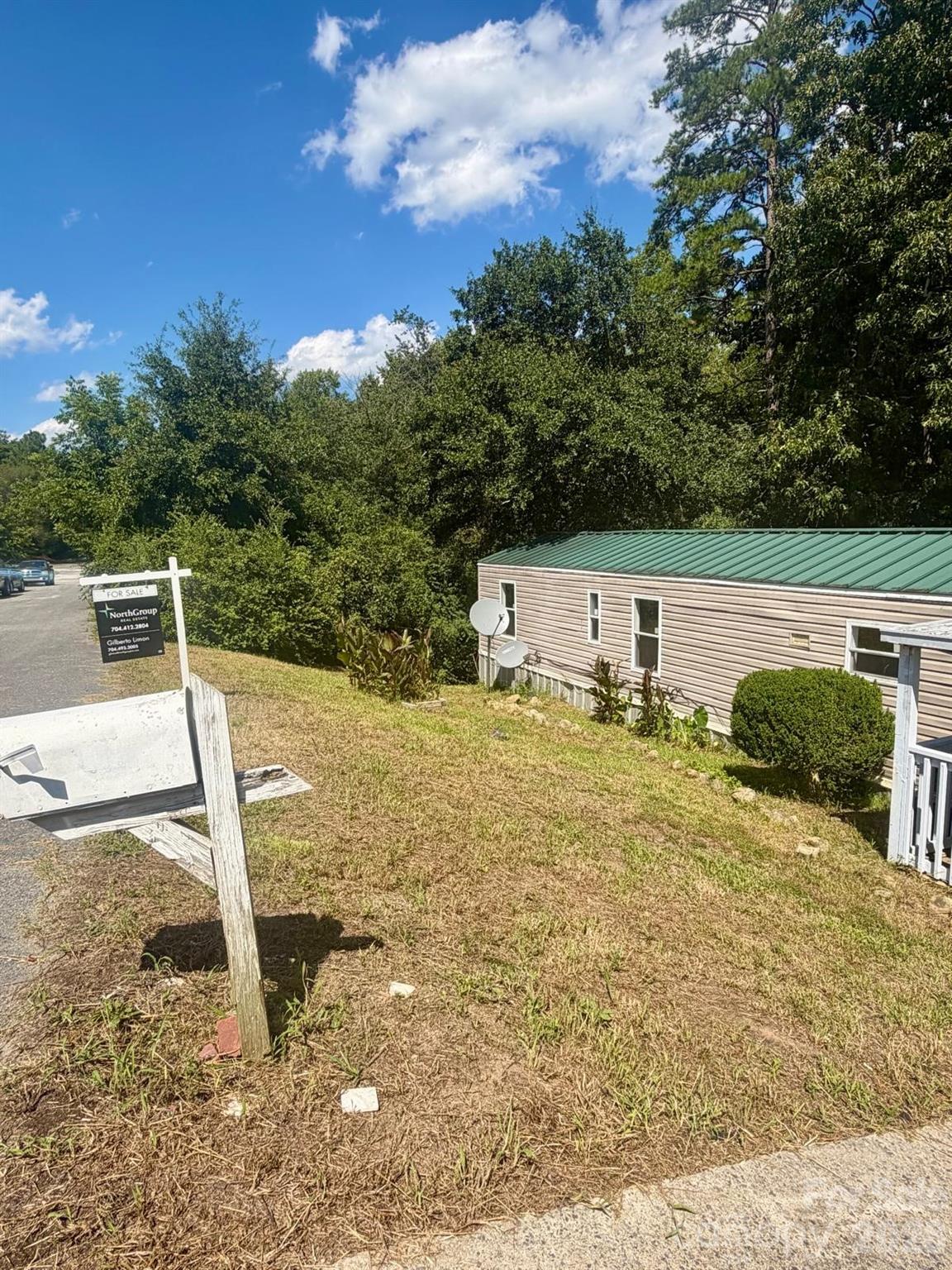 111 Cloverleaf Drive