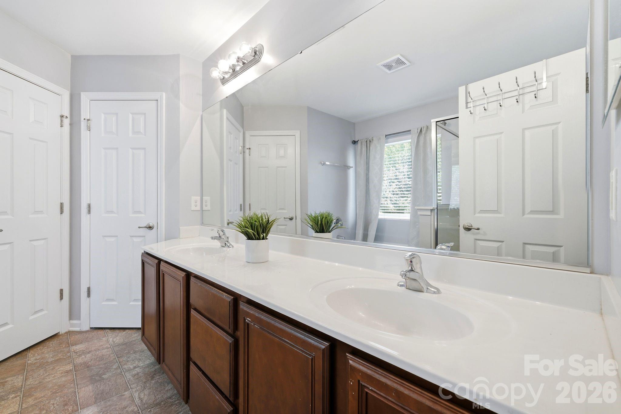 Old Stone Crossing - Residential