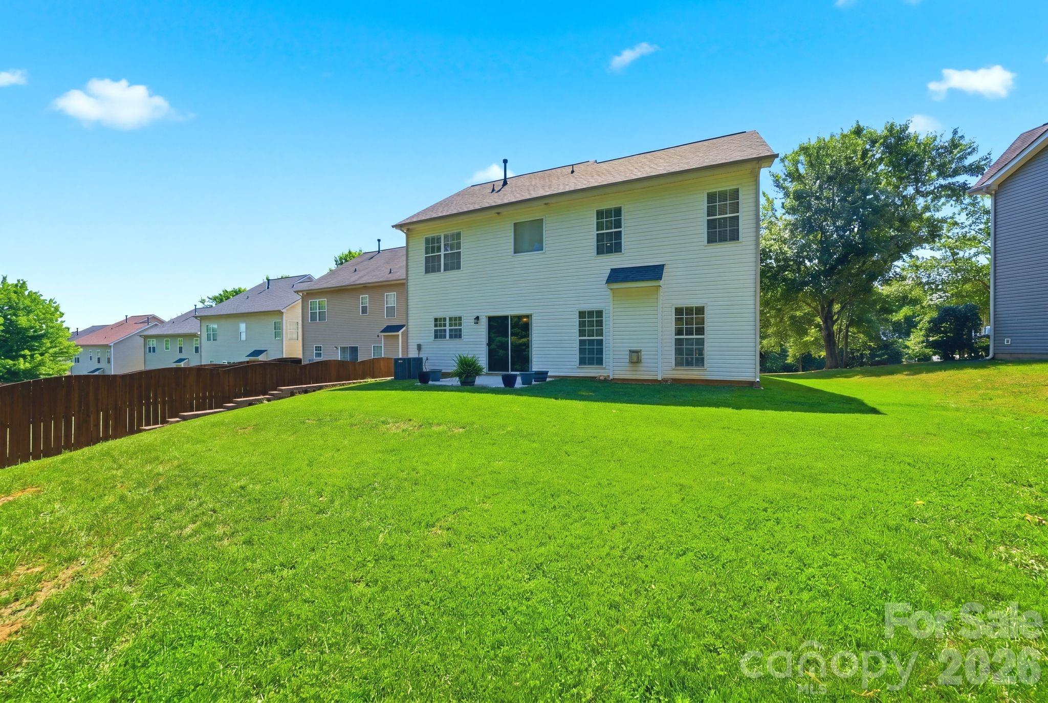 Old Stone Crossing - Residential