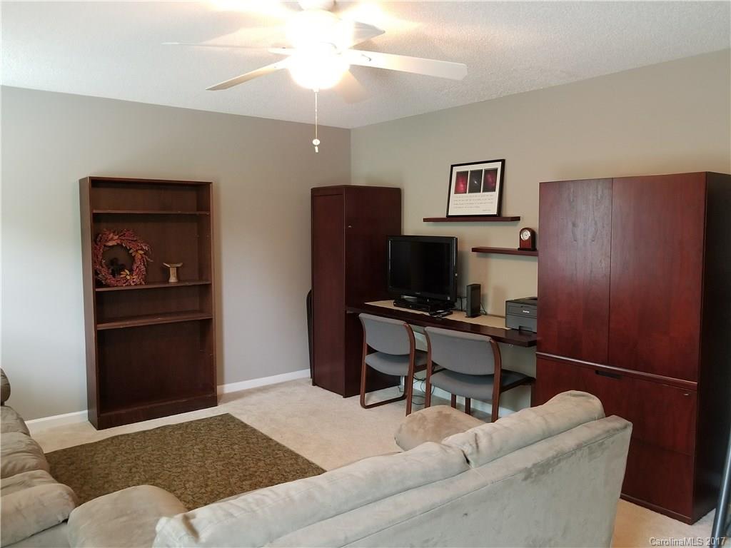 Yates Meadow - Residential