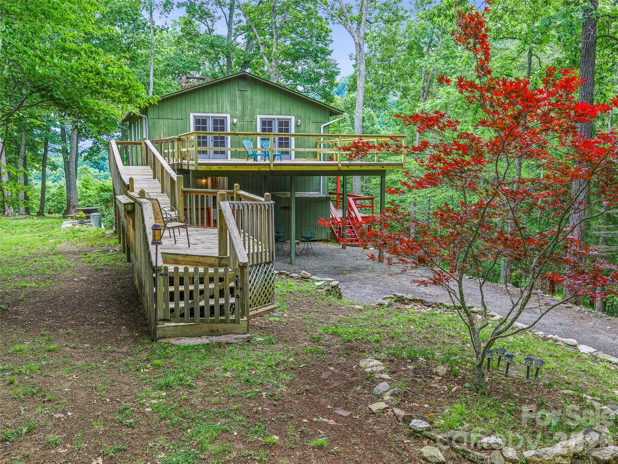 820 Wild Rose Lane