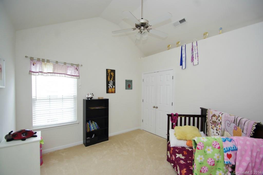 Sandy Pointe - Residential