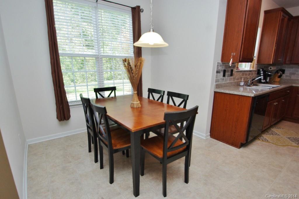 Sandy Pointe - Residential