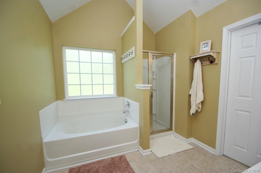 Sandy Pointe - Residential