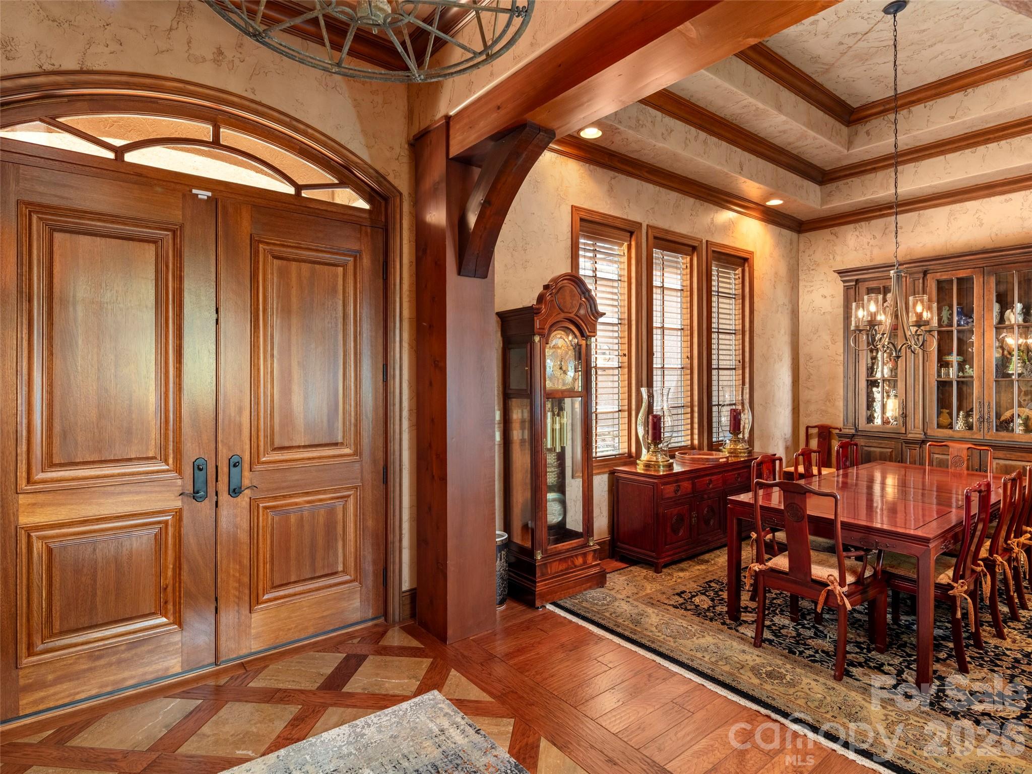 1812 Bella Vista Court