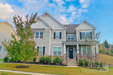 Photo of 194 Forsythia Lane, Tega Cay, SC 29708 (MLS # 4317567)