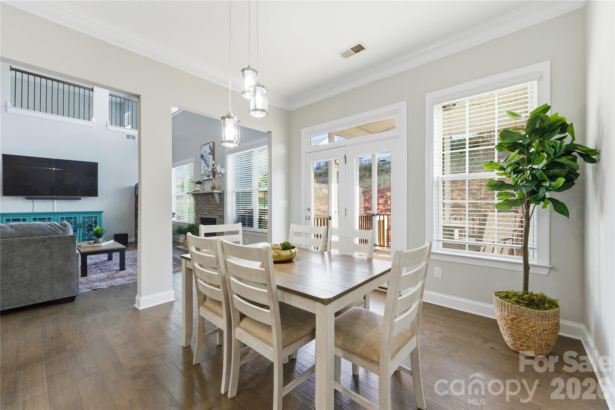 The Manors at Lake Ridge - Residential