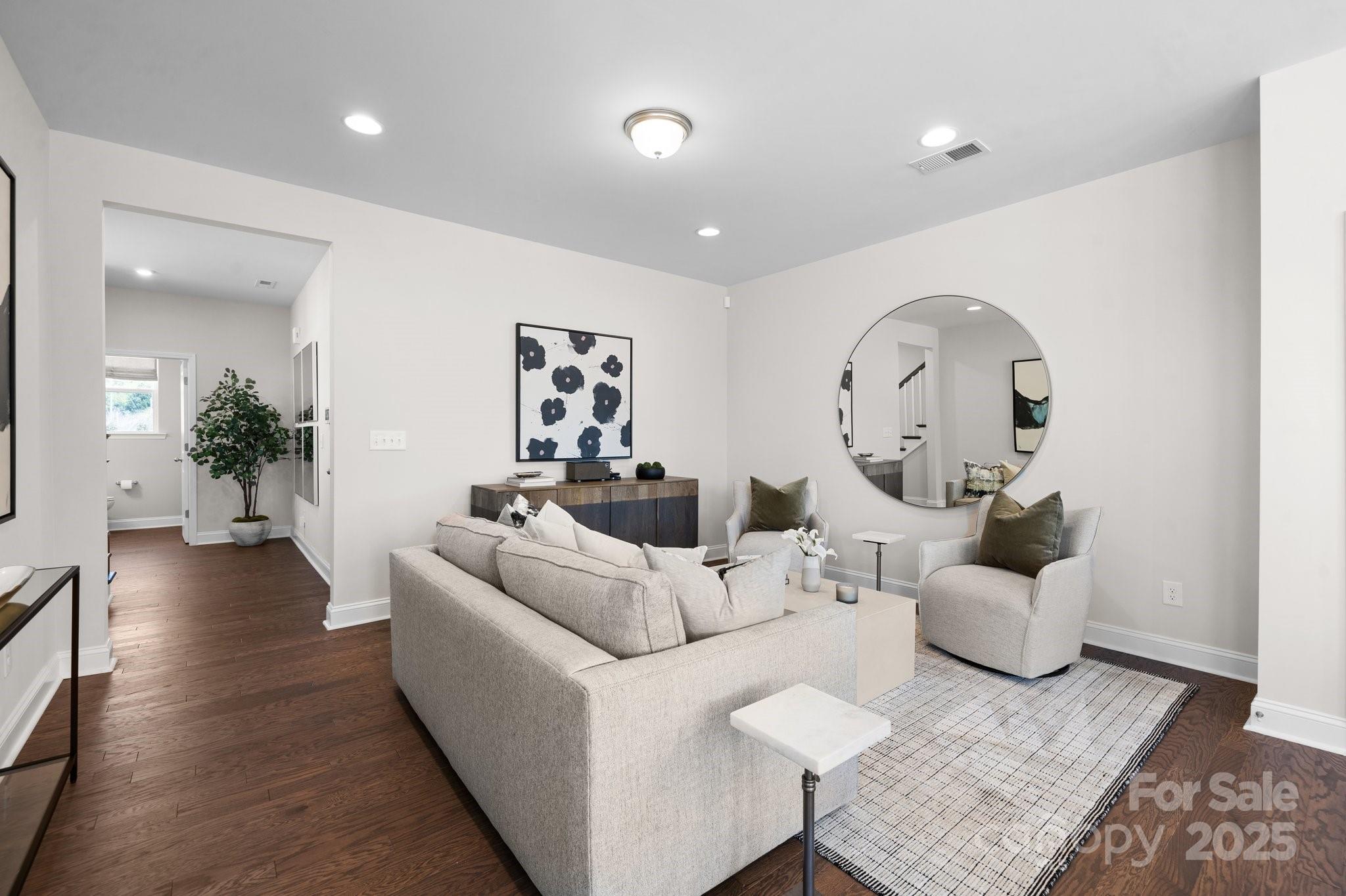 2915 Herringbone Road 38