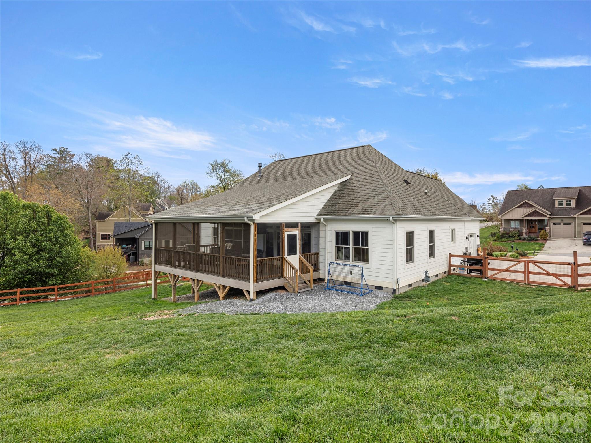 Hollabrook Farm - Residential