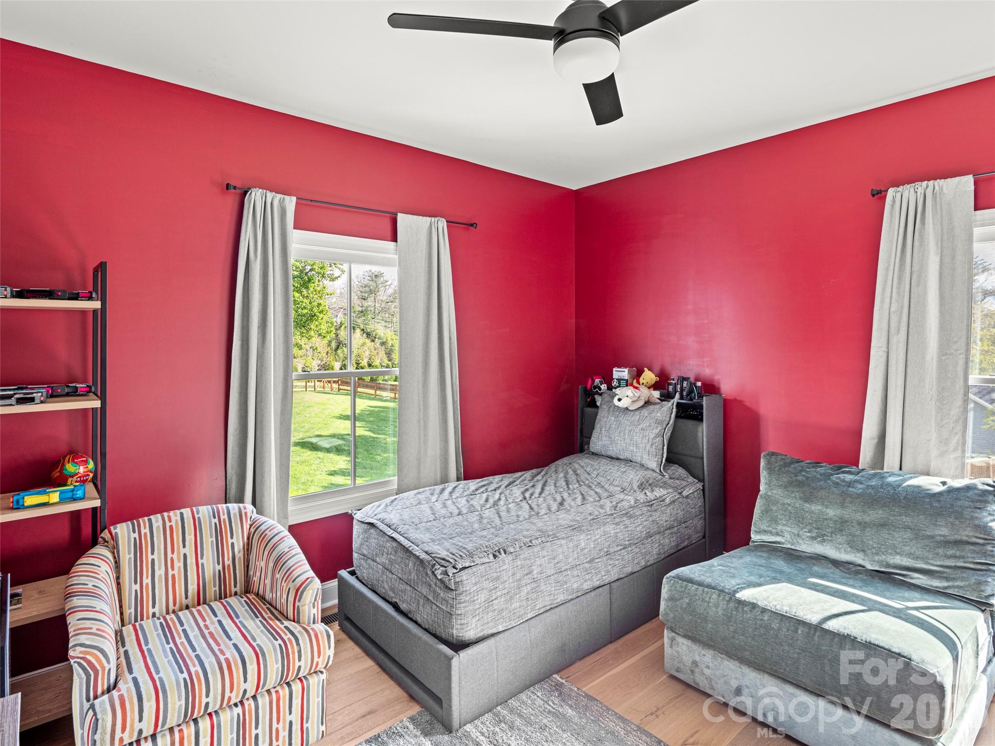 Hollabrook Farm - Residential