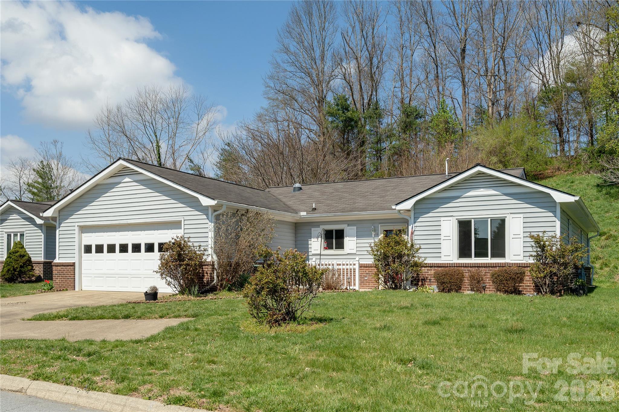 176 Derbyshire Drive