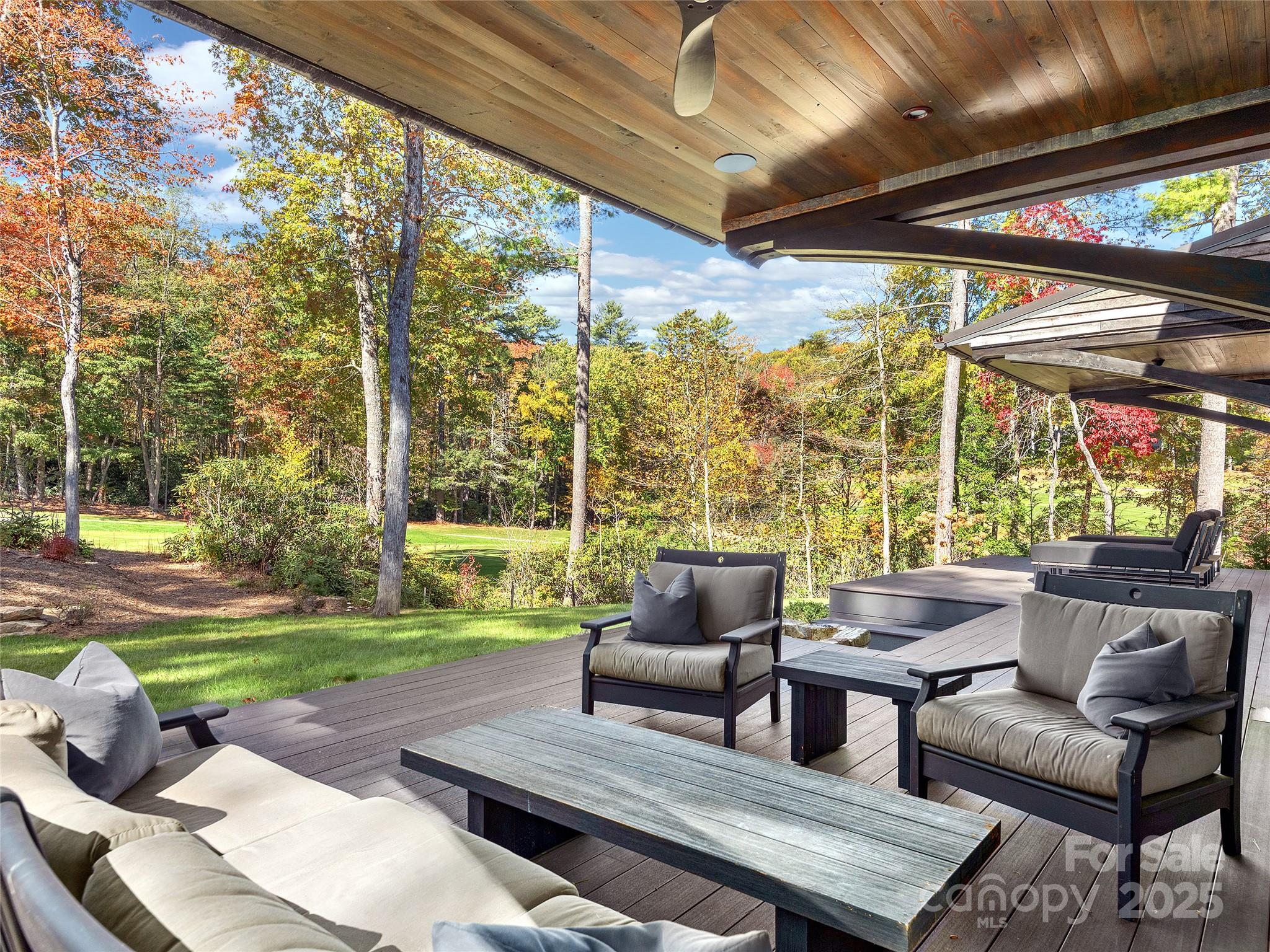 Lake Toxaway Estates - Residential