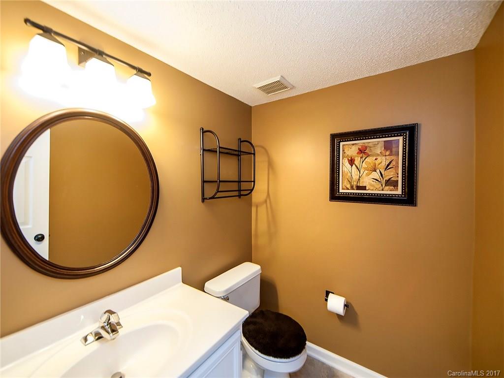 Wiltshire Manor - Residential