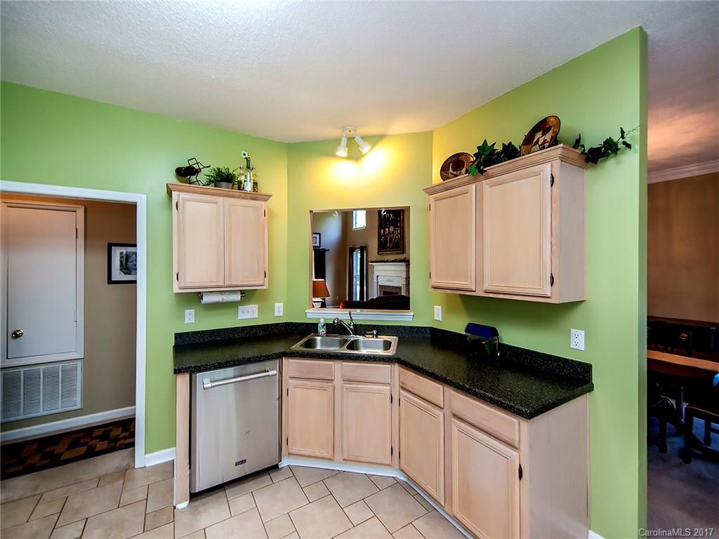 Wiltshire Manor - Residential