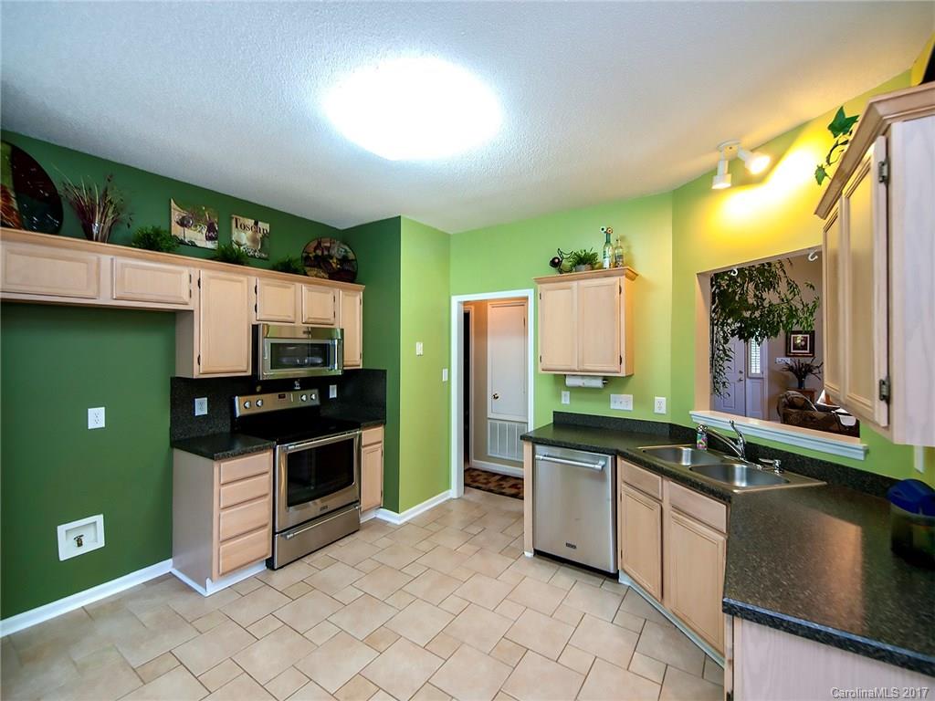 Wiltshire Manor - Residential