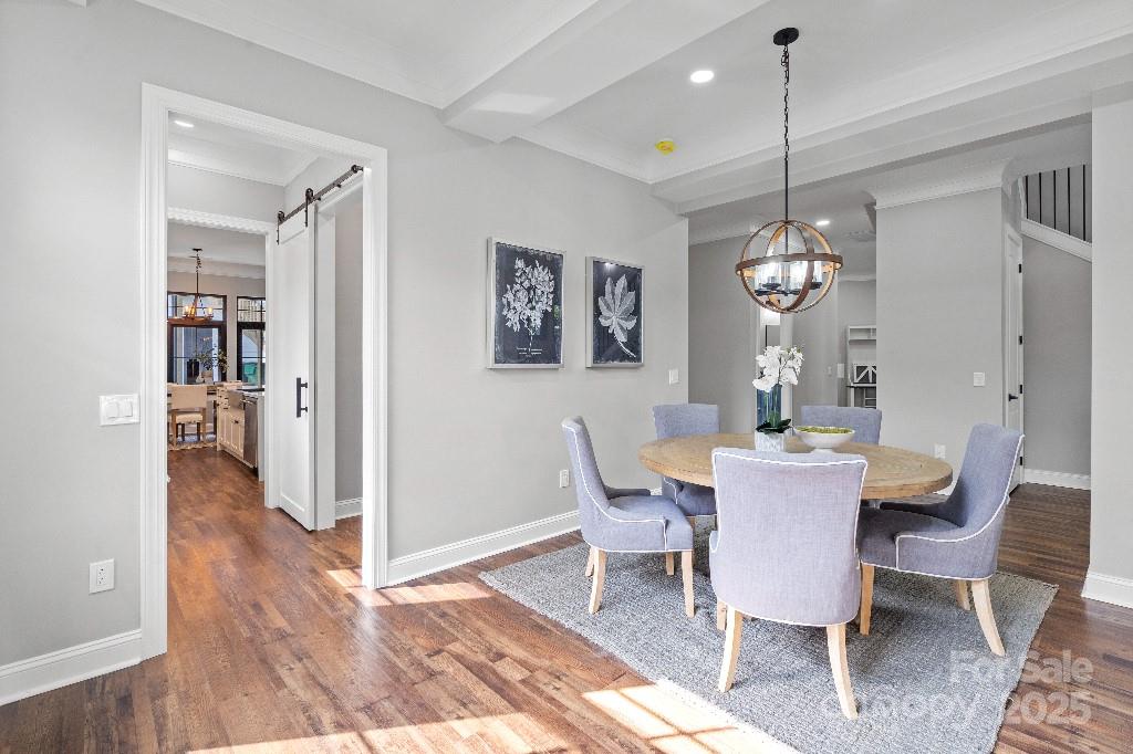 Dixie Manor - Residential