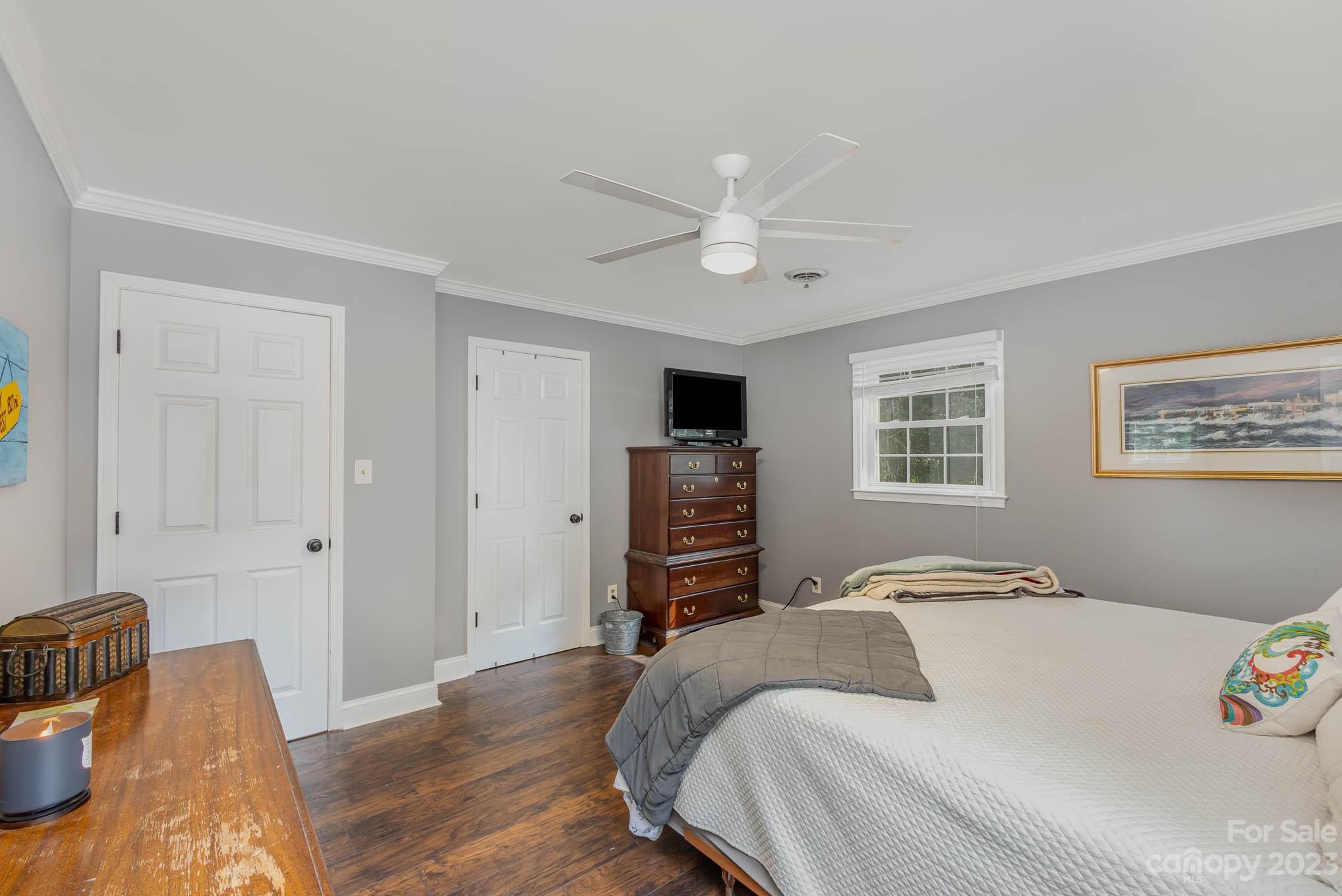 Forest Hills - Residential