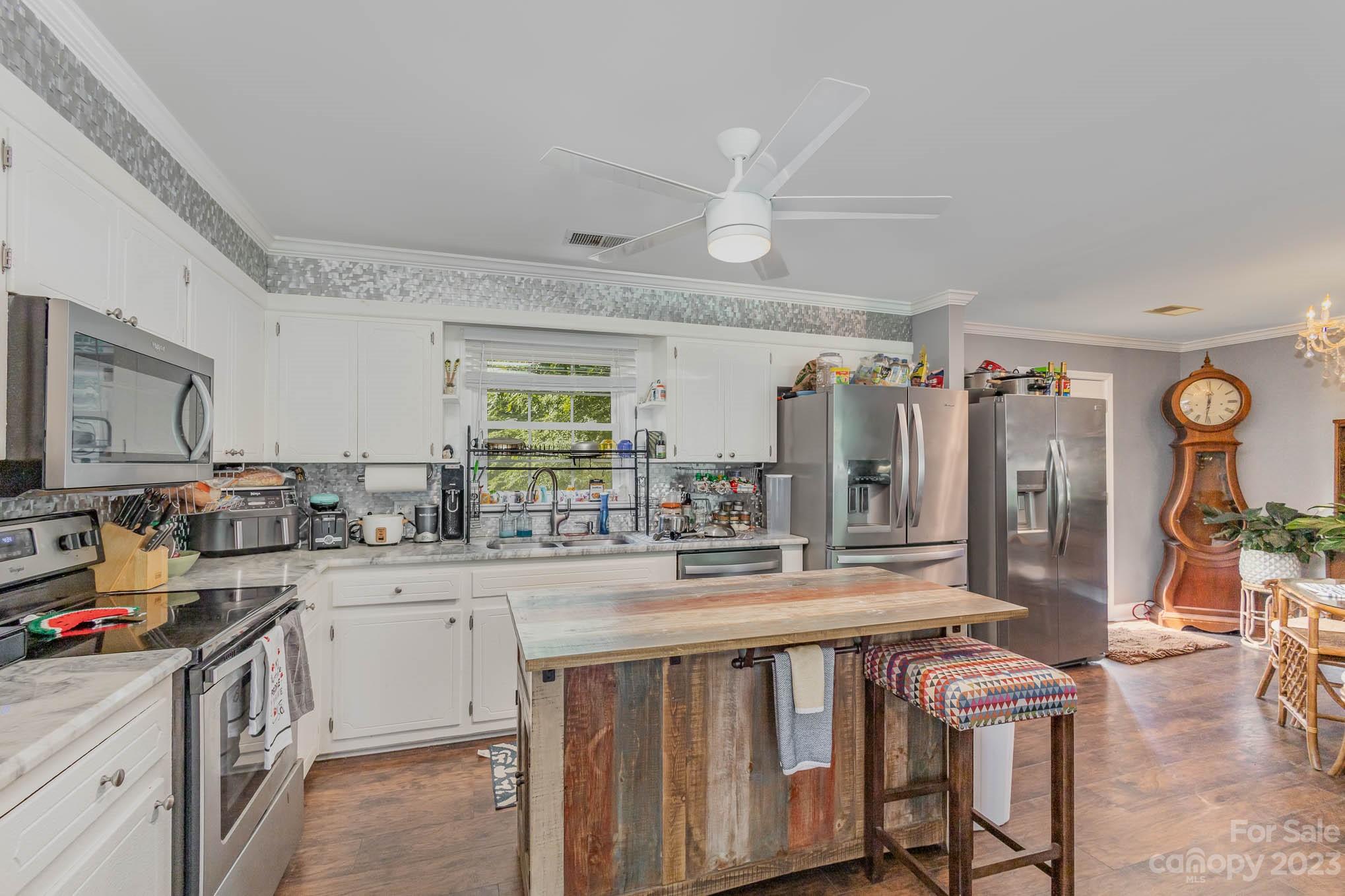 Forest Hills - Residential