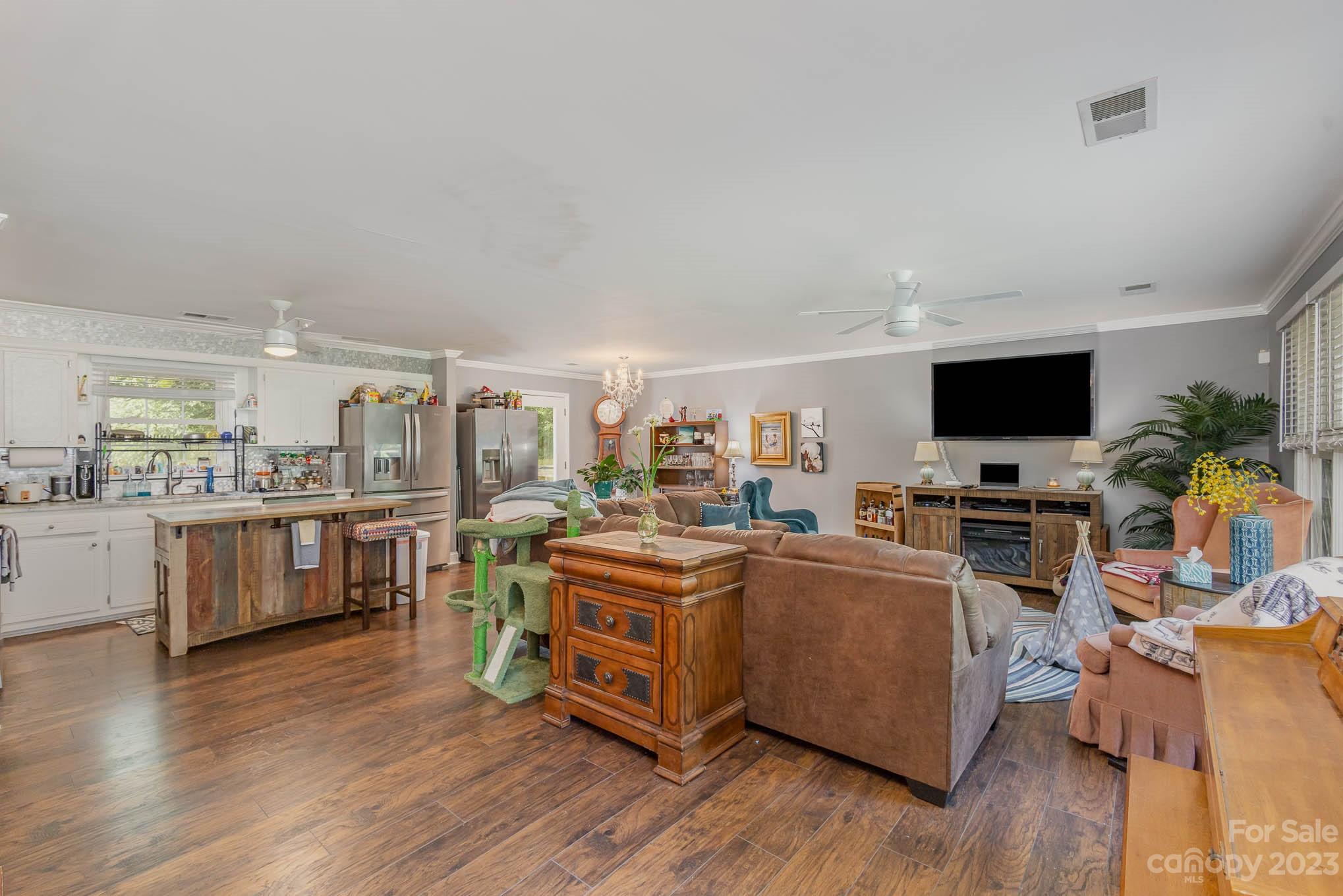 Forest Hills - Residential