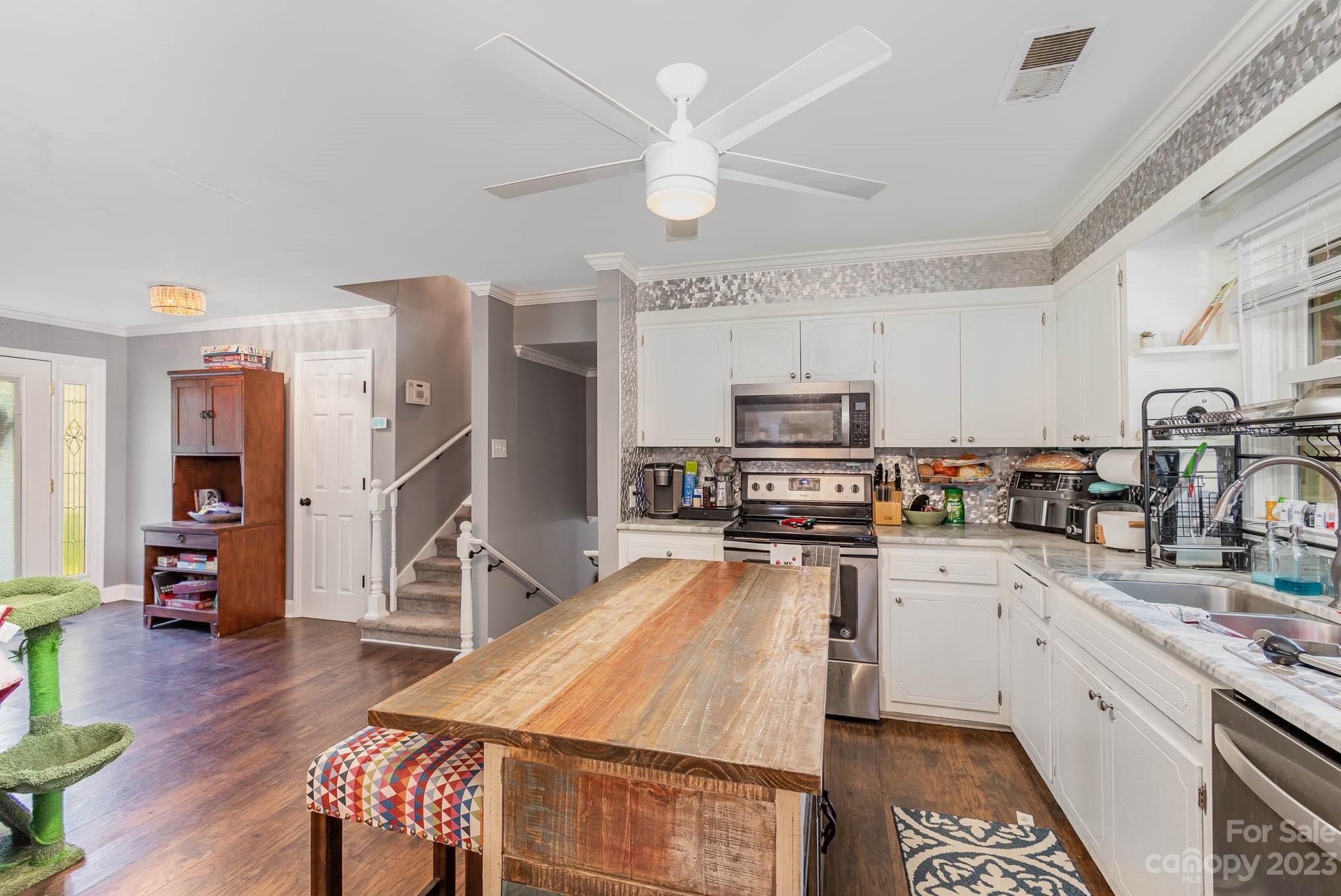 Forest Hills - Residential