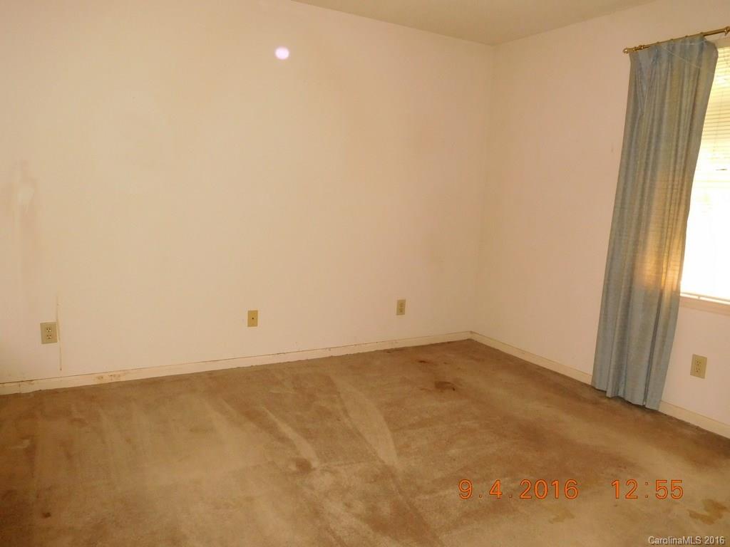 Huntington Forest - Residential