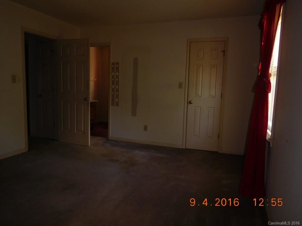 Huntington Forest - Residential