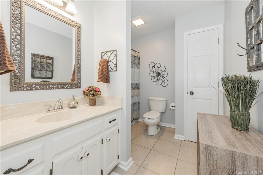 Hidden Lakes - Residential