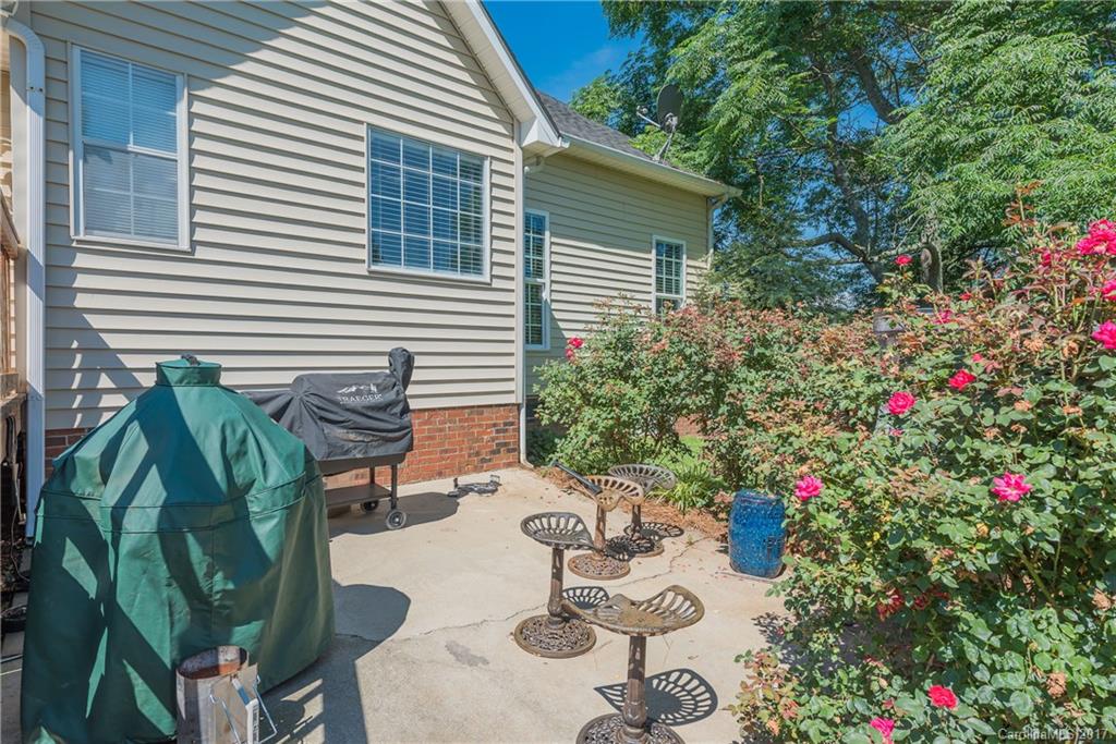 Hidden Lakes - Residential