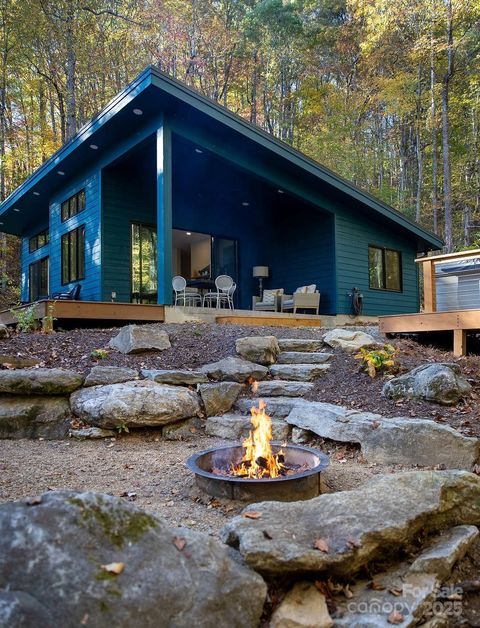 808 Mountain Cove Road Hendersonville NC 28792